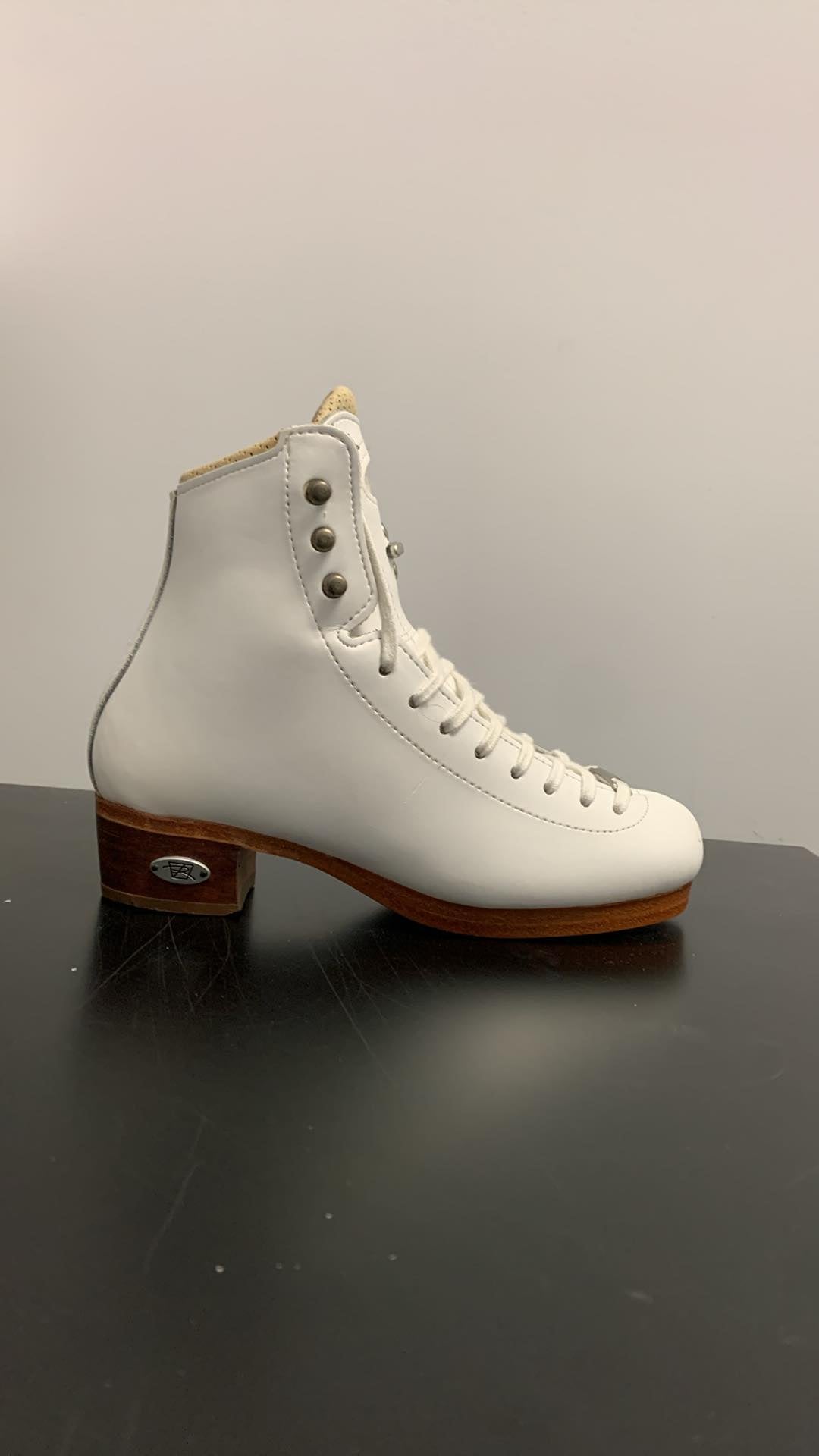 Patins Riedell 43 Bronze Star Rabais 2 B/A – Fantaisie du Patin (Québec)